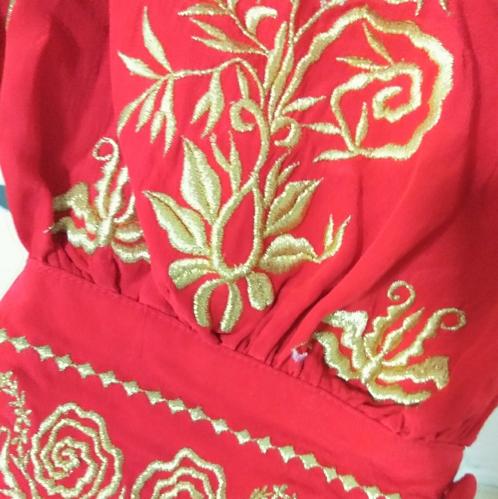 Vintage Diane von Furstenberg silk blouse small